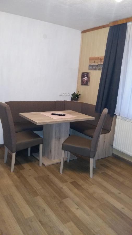 Hotel Haus Alpina à Längenfeld Extérieur photo