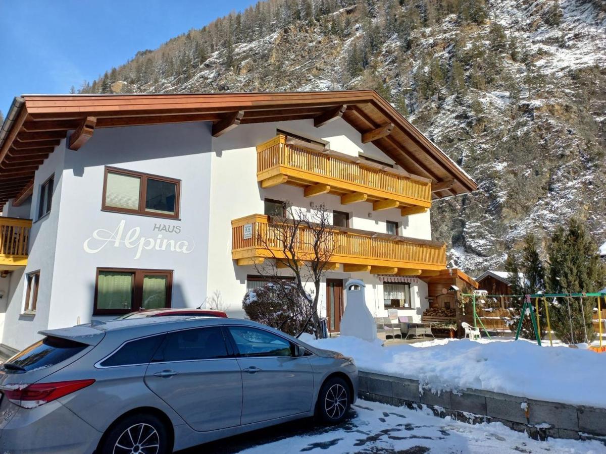Hotel Haus Alpina à Längenfeld Extérieur photo